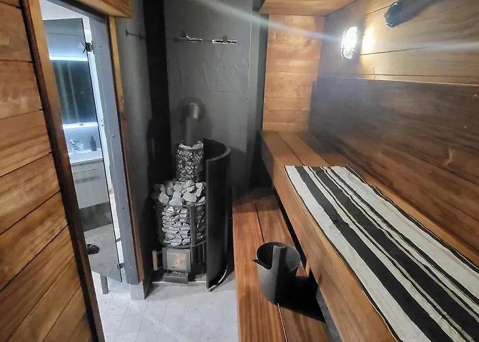 Cozy With A Wood Burning Sauna Appartement Rauma